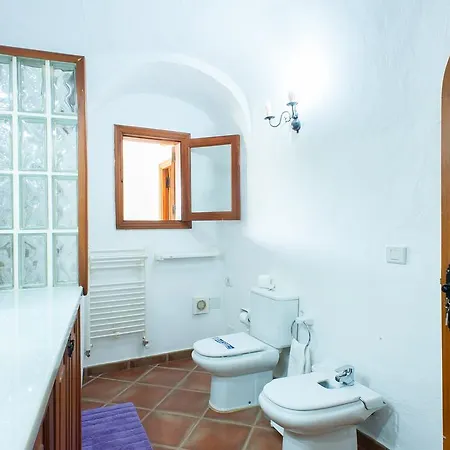 Casa-cueva El Pastor Country house *